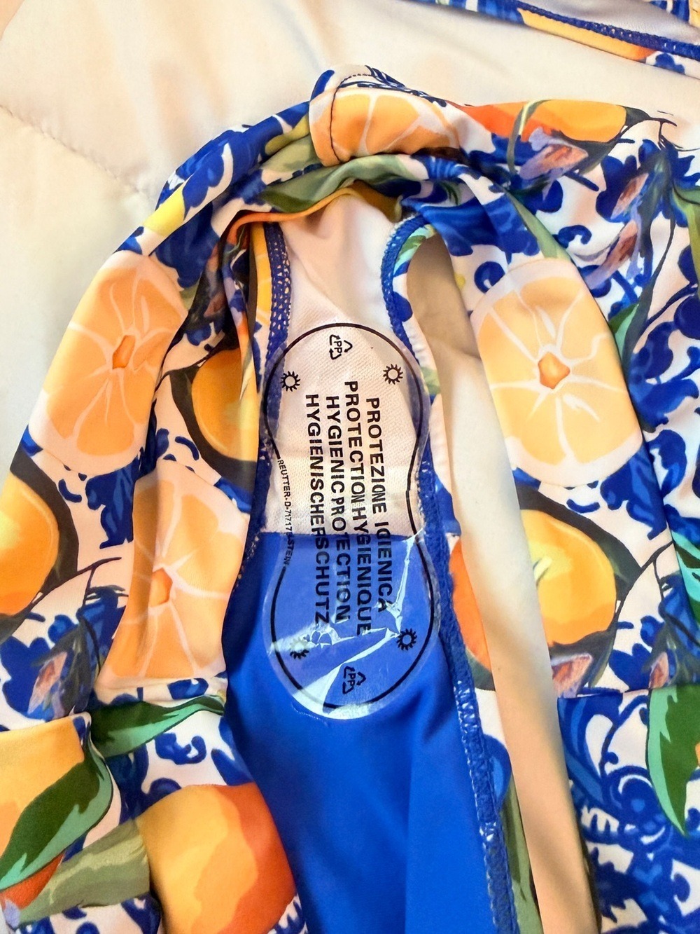 NWOT Women’s Blue Citrus Print Ruffle Two-Piece Swim Set - Picture 5 of 7